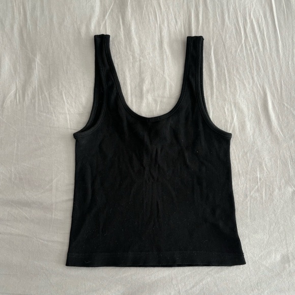 Black brandy Melville tank top - Picture 3 of 3